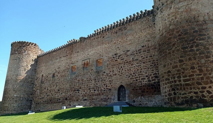 Castillo de Aviados, Spain